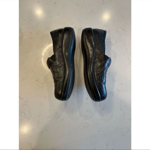 Alegria Keli Black Leather Slip-On Wedge Heel Comfort Work Shoes - Picture 6 of 7